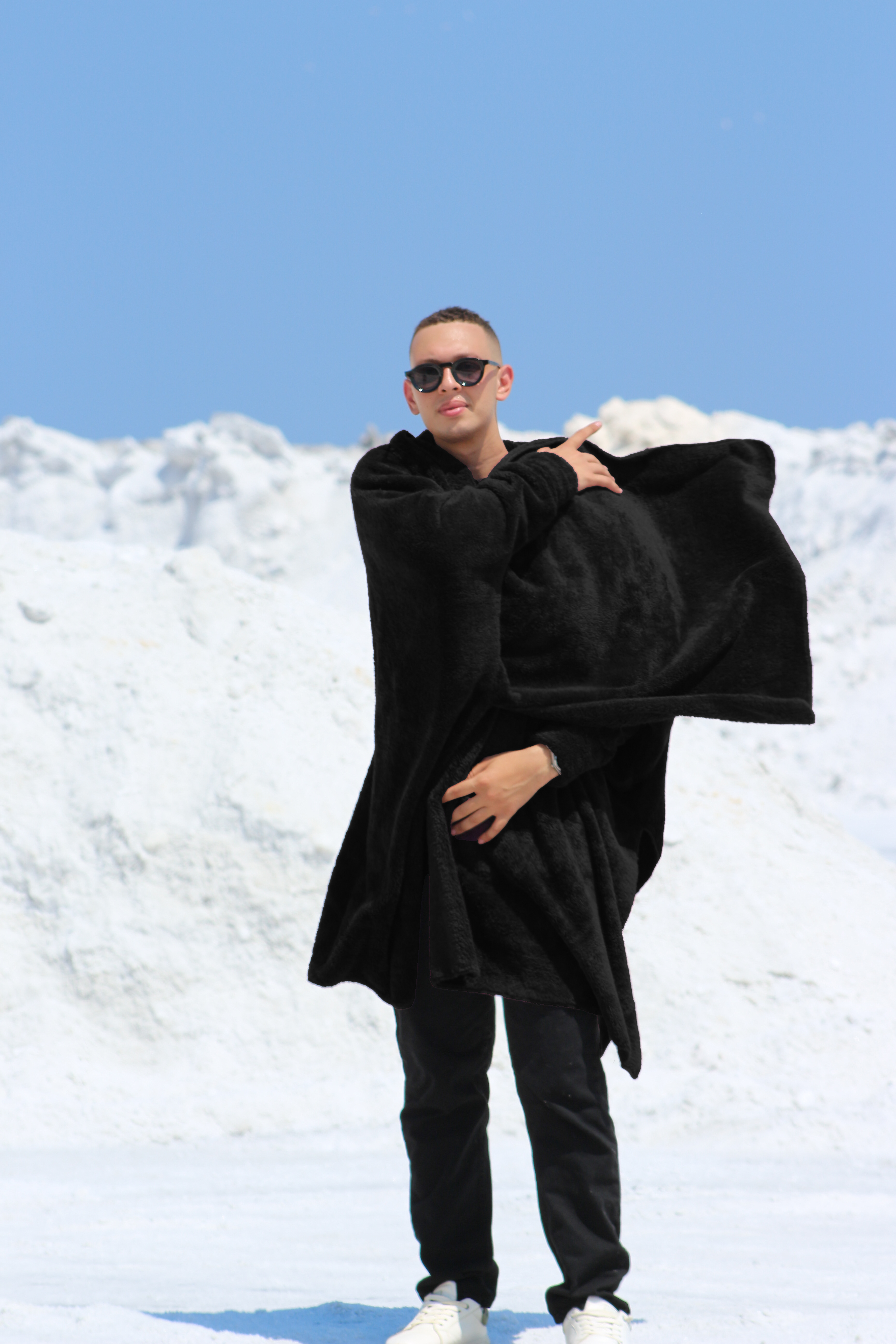 Black Wearable Blanket