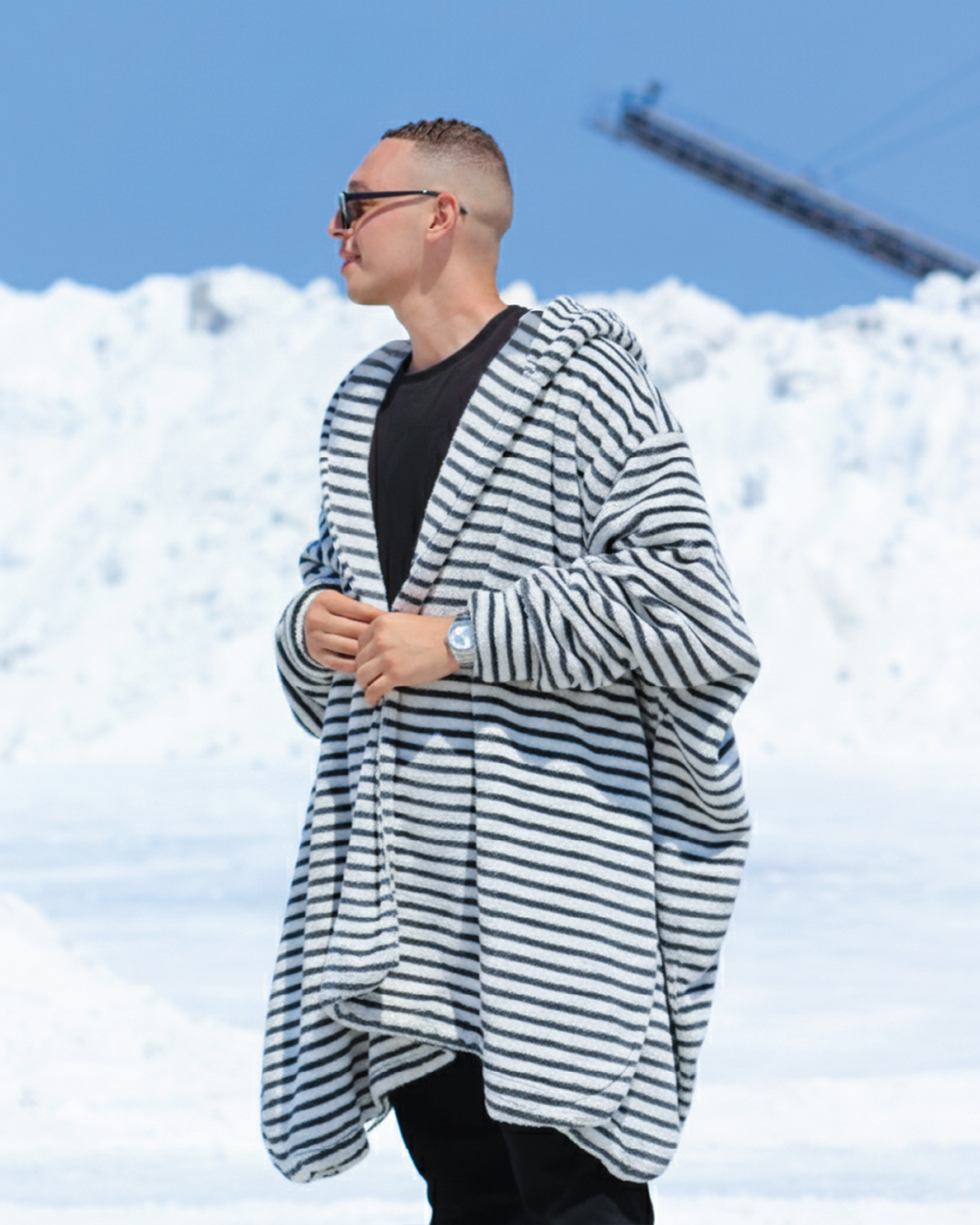 Snow Wave Wearable Blanket